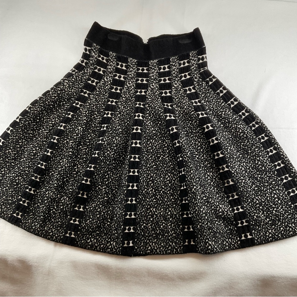 NWOT Anthropologie Moth SKATER SWEATER JAQUARD BLACK & WHITE M